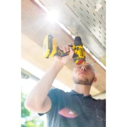 Stanley FatMax 10,8 V Akku-Schlagbohrschrauber FMC021S2 Inkl. 2 Ah Akkus -Werkzeug Verkaufsgeschäft 136888 2012 10