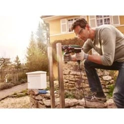 Bosch 700 W Schlagbohrmaschine UniversalImpact 700 -Werkzeug Verkaufsgeschäft 193600 3058 9