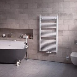 Ximax Badheizkörper Alpha-C Mittenanschluss 825 Mm X 500 Mm Weiß 384 Watt