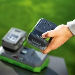 LUX 1 PowerSystem Starter-Set Mit 20 V 4 Ah Li-Ion Akku Und Schnellladegerät -Werkzeug Verkaufsgeschäft 4007871960347 A 03