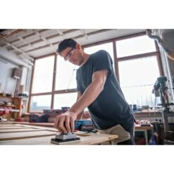 Bosch Professional Akku Schwingschleifer GSS 18V-13 Mit Basiszubehör -Werkzeug Verkaufsgeschäft 4059952606224 4928 A 02