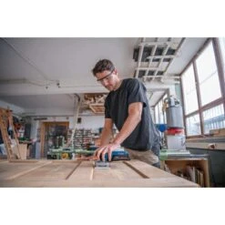 Bosch Professional Akku Schwingschleifer GSS 18V-13 Mit Basiszubehör -Werkzeug Verkaufsgeschäft 4059952606224 4928 A 05