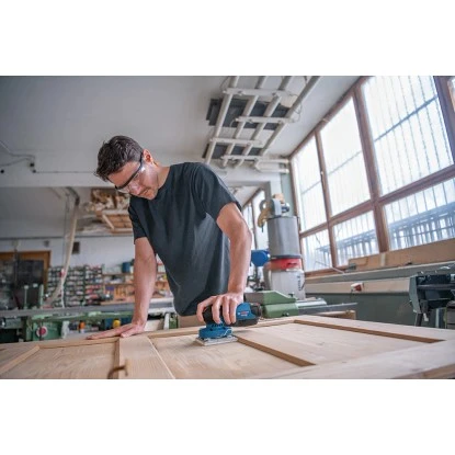 Bosch Professional Akku Schwingschleifer GSS 12V-123 Mit Zubehör 7 Bosch Professional Akku Schwingschleifer GSS 12V-123 Mit Zubehör – Bild 7