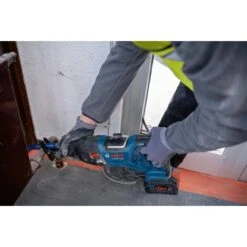 Bosch Professional Akku-Säbelsäge GSA 18 V-28 Solo In L-Boxx -Werkzeug Verkaufsgeschäft 624696 3058 4928 6