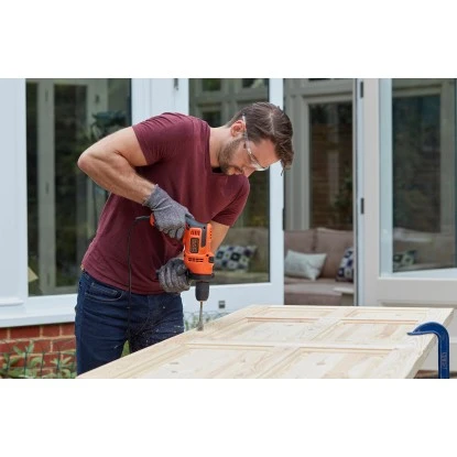 Black & Decker Black+Decker 500 W Schlagbohrmaschine BEH200 Inkl. Tiefenanschlag 5 Black & Decker Black+Decker 500 W Schlagbohrmaschine BEH200 Inkl. Tiefenanschlag – Bild 5