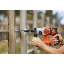 Black & Decker Black+Decker 18 V Akku-Kombihammer BCD900B Solo -Werkzeug Verkaufsgeschäft 764598 2012 BCD900B A5