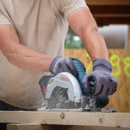 Bosch Professional Akku-Kreissäge GKS 18 V-57 G Solo Mit Kreissägeblatt & L-Boxx 7 Bosch Professional Akku-Kreissäge GKS 18 V-57 G Solo Mit Kreissägeblatt & L-Boxx – Bild 7