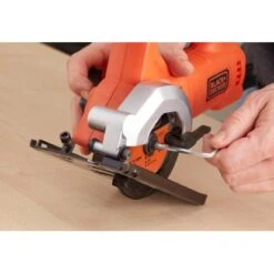 Black & Decker Black+Decker Kompakt-Handkreissäge BES510K 400 W -Werkzeug Verkaufsgeschäft 945674 2012 11