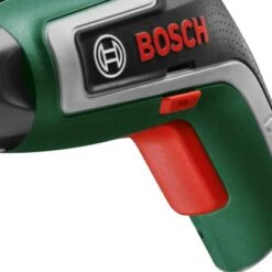 Bosch Akkuschrauber IXO 7 Basic Inkl. Akku, Ladekabel & Box -Werkzeug Verkaufsgeschäft 9600271 CU 01